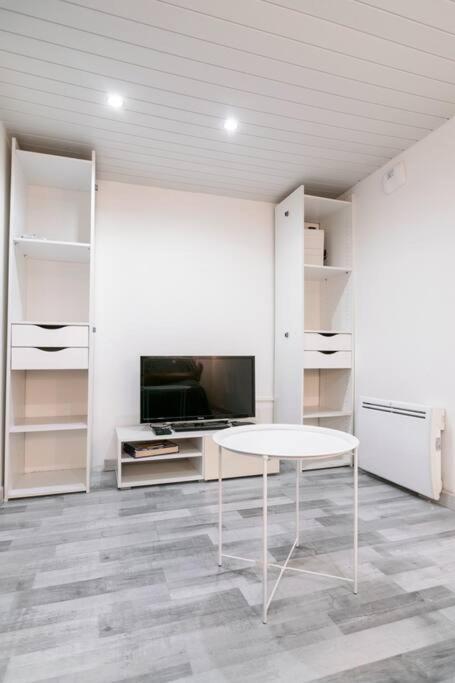 Appartement Le Jutini Caunes-Minervois Exterior foto